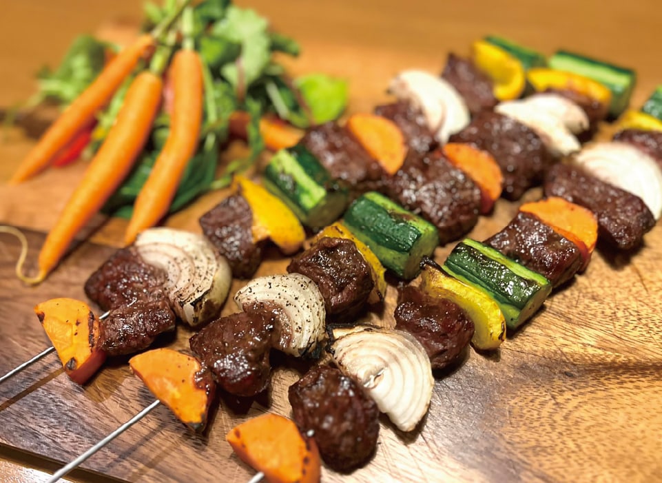 牛肉と彩り野菜のBBQ串